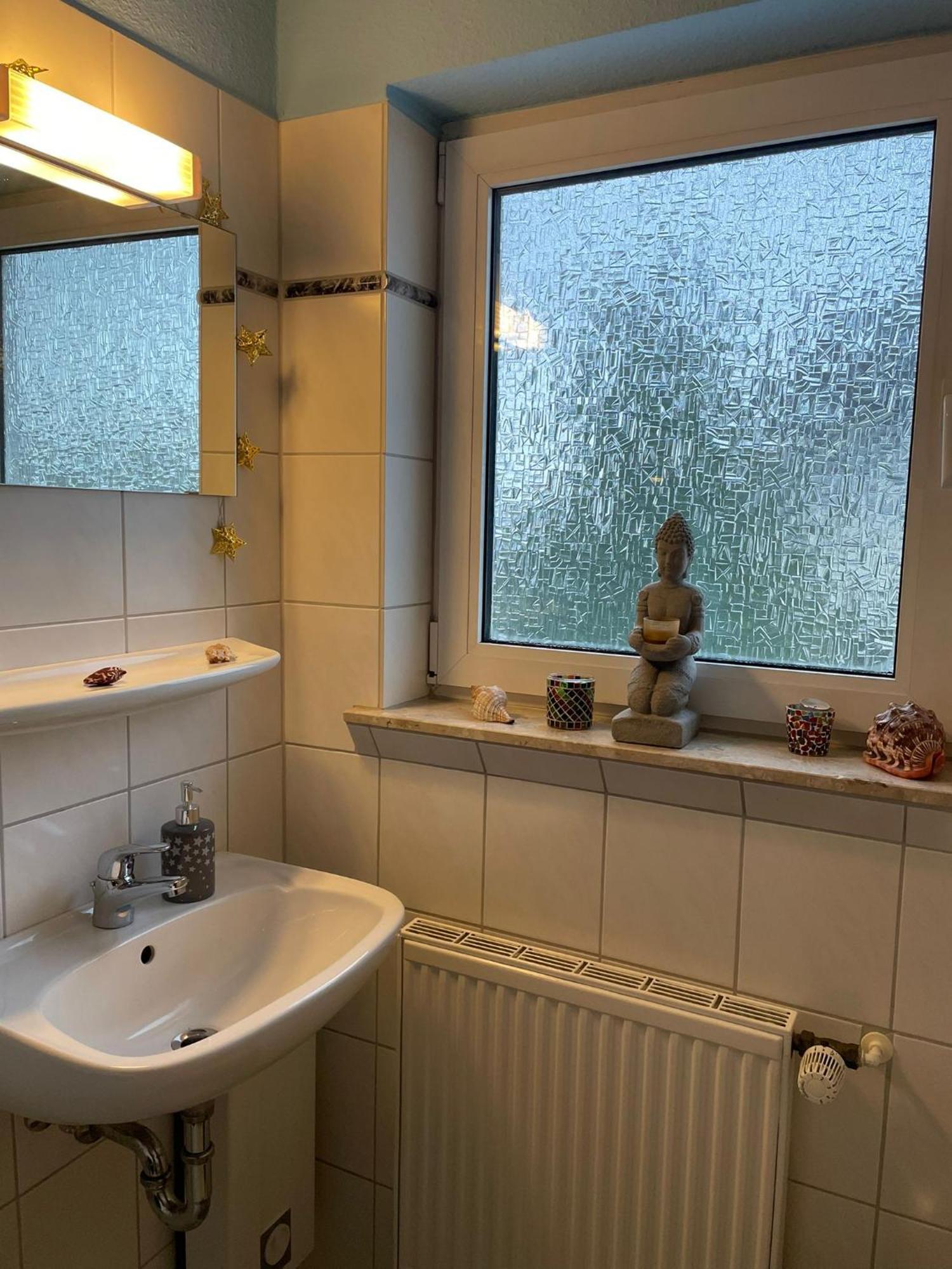 Séjour chez l'habitant Moderne Im Gruenen, Mit Park- Und Meer-naehe