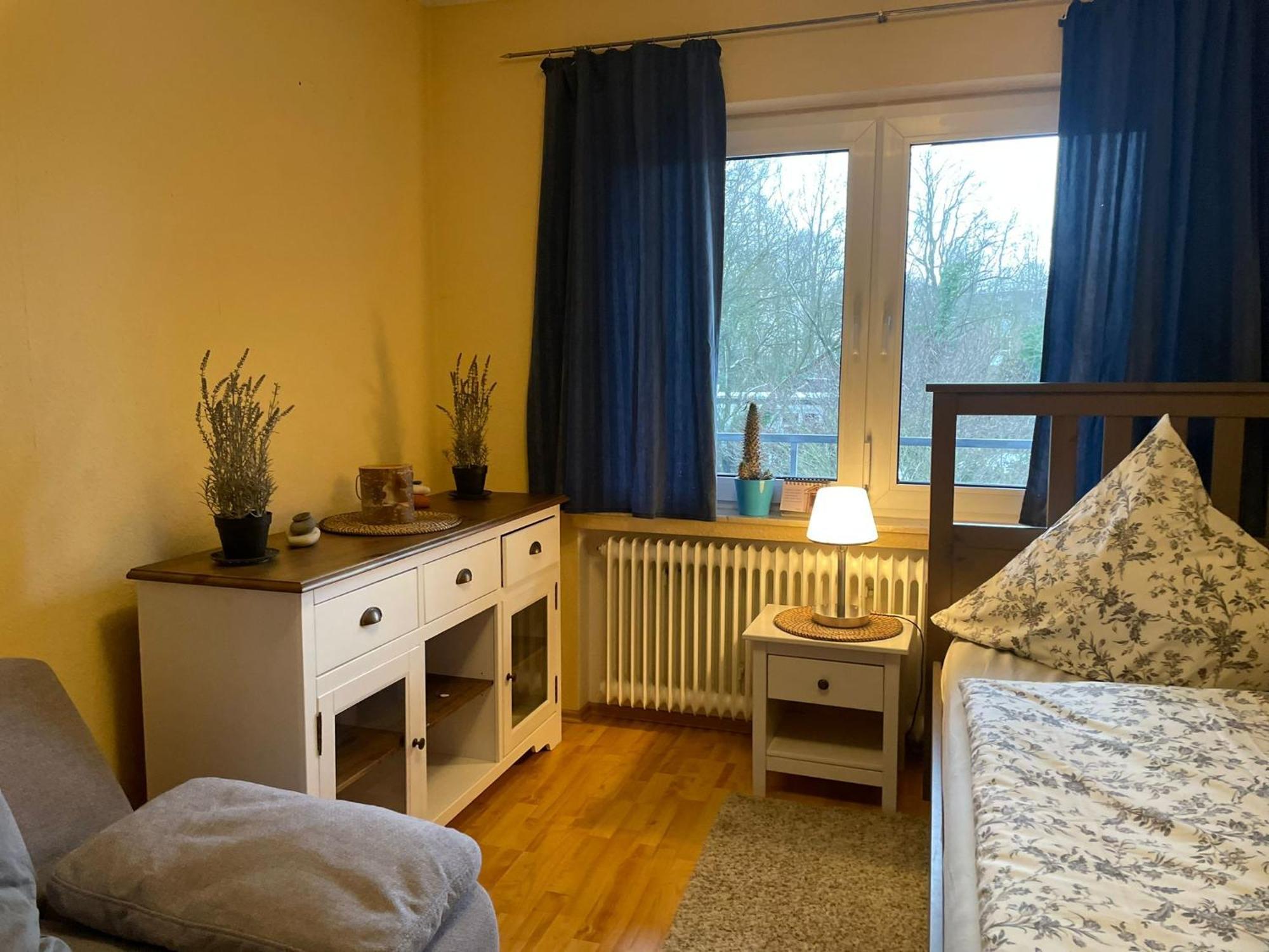 Moderne Im Gruenen, Mit Park- Und Meer-naehe Séjour chez l'habitant